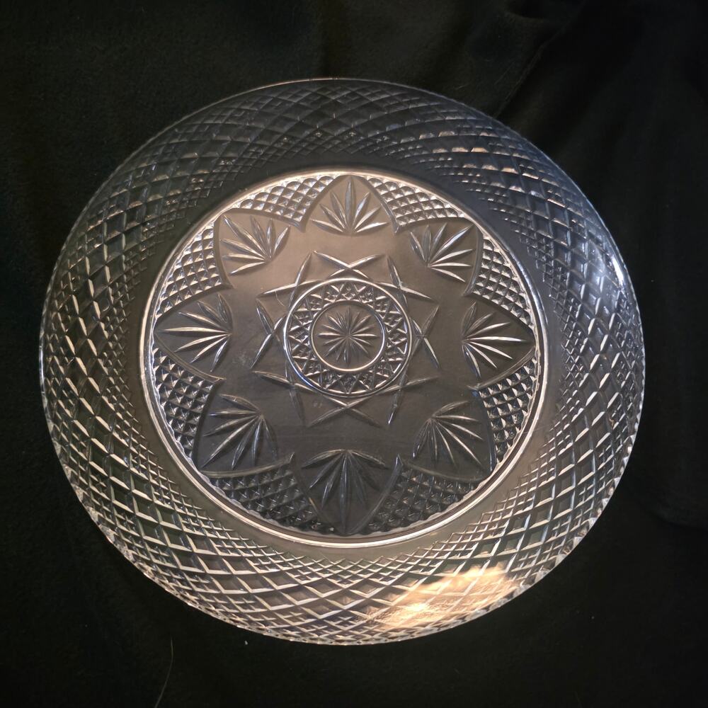 Vintage Clear Glass 10" Serving Bowl – Starburst Floral & Diamond Pattern